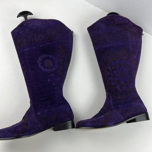 NWT Arte 13 Tall Vegan Purple Sueded Embroidered Boots - Picture 4 of 10
